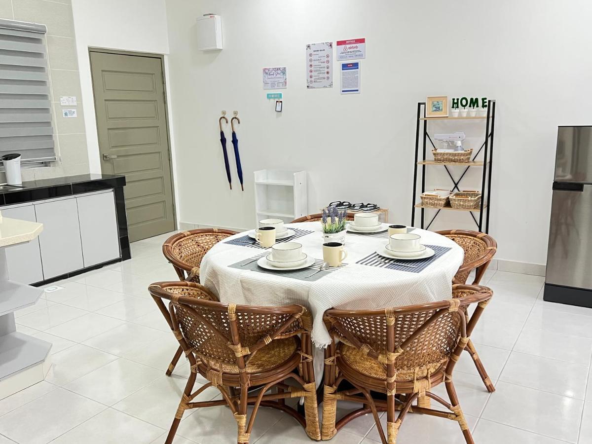 טאנה ראטה Cozystay @ The Quintet, Cameron מראה חיצוני תמונה